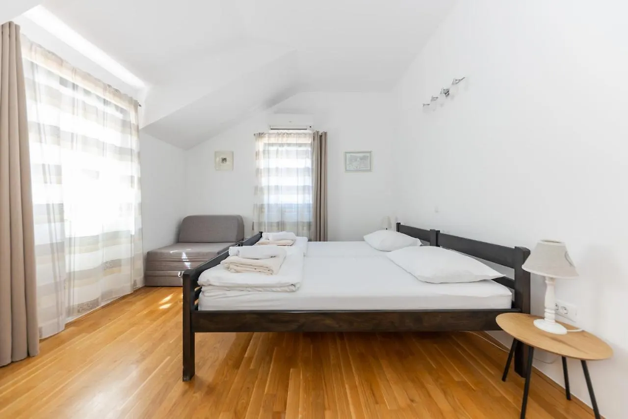 Apartment Sergio 2 Split