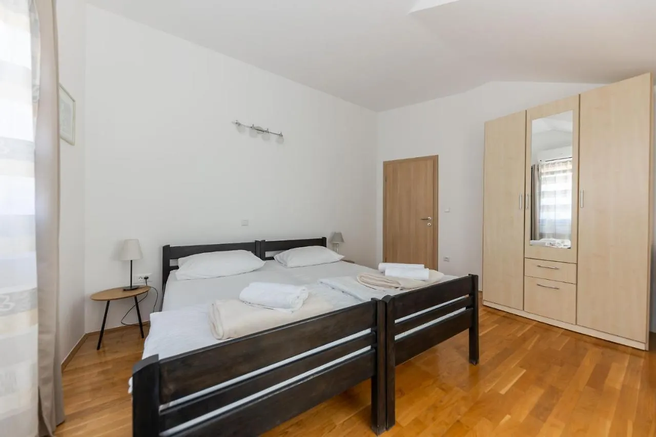 Apartment Sergio 2 Split